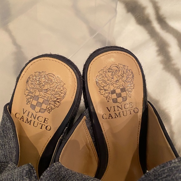 Vince Camuto Denim Wedge - Picture 4 of 5